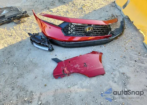 2024 Honda Accord Hybrid Exl z USA, uszkodzony, nr VIN 1HGCY2F68RA029218